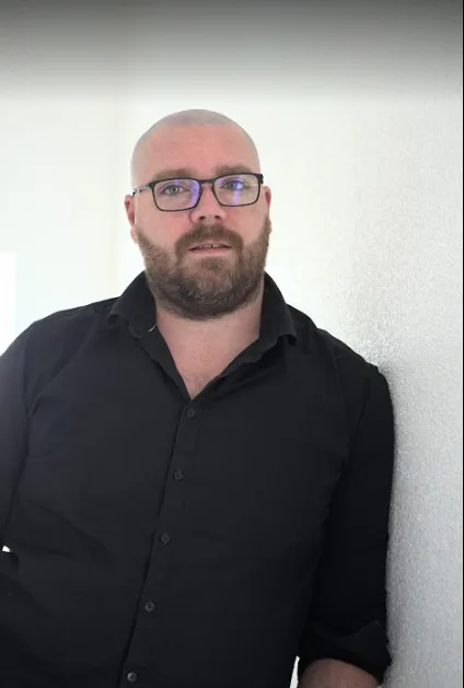 Grégory Lenfant, coupeur de feu et magnétiseur